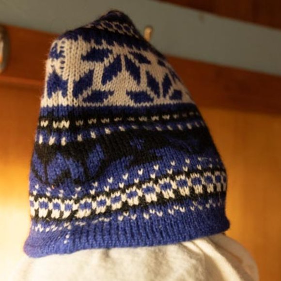 Y2K OSSI Skiwear Blue w White Snowflakes Wool Ski Hat unisex M - Picture 5 of 7